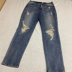 Judy Blue Los Angeles ripped denim boyfriend fit jeans 9/29. SKU401